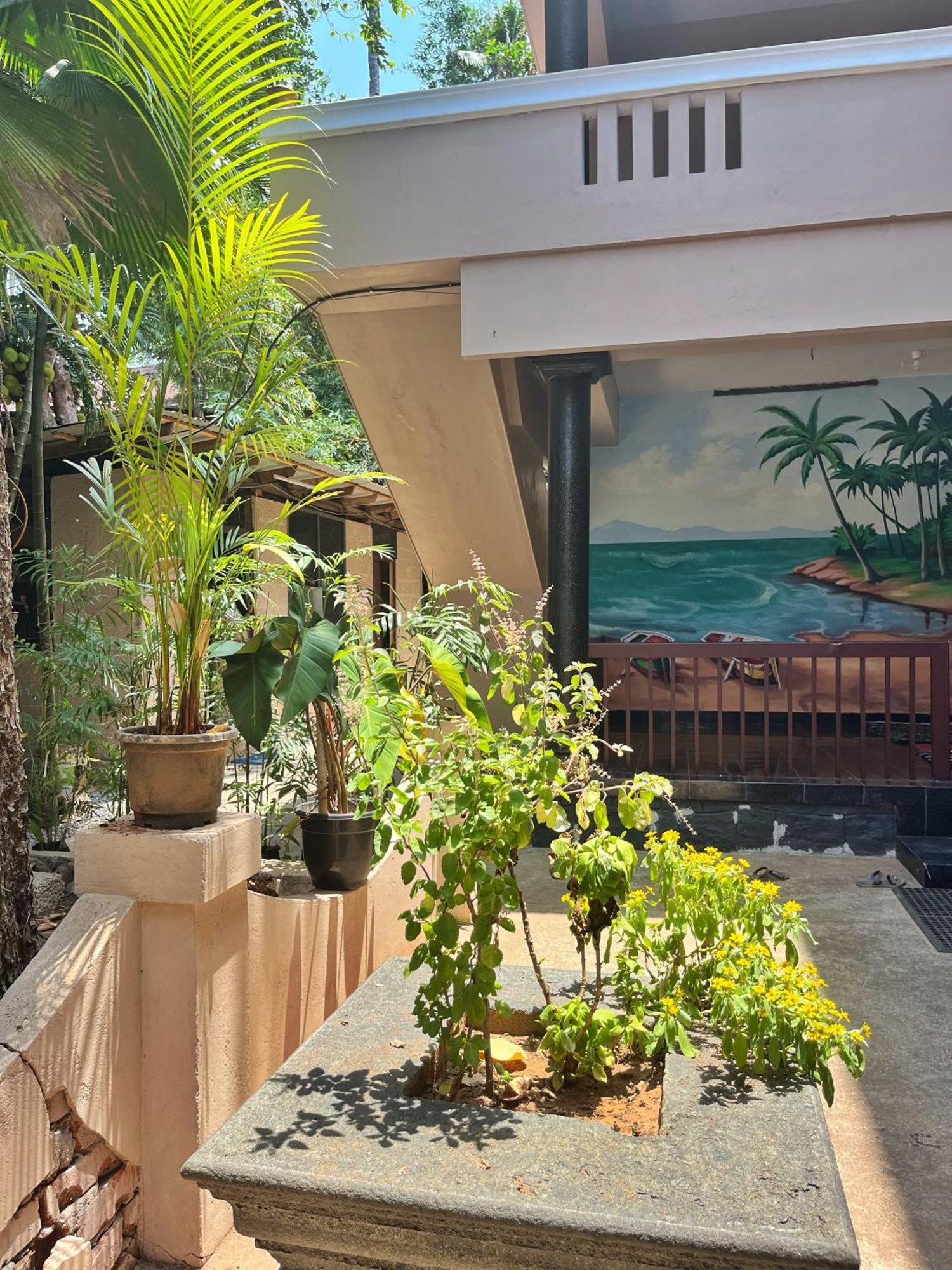 Bava Beach Resort & Retreat Center Varkala Exteriör bild