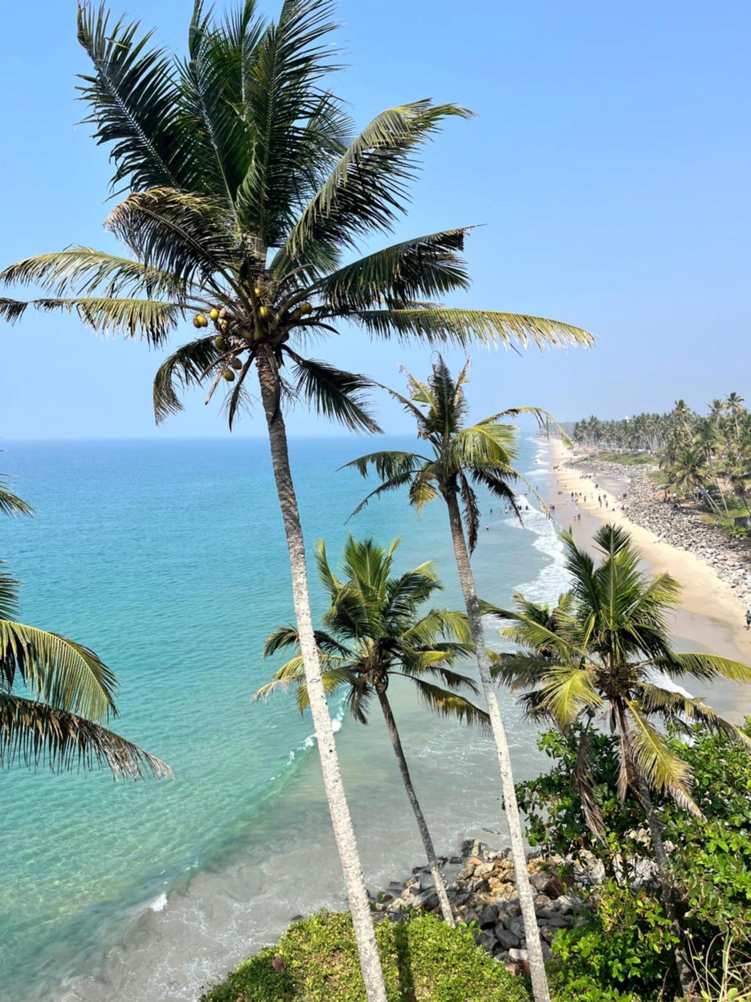 Bava Beach Resort & Retreat Center Varkala Exteriör bild